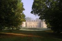 hartwell-20-in-autumn-from-northern-avenue.jpg.512x342_q85_crop_detail_upscale