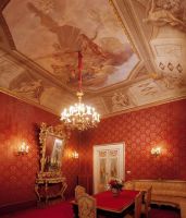 Palazzo_Borghese_34_red_room