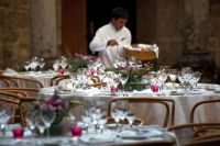 Amares_21_set_table