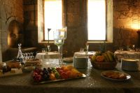 Amares_22_set_table