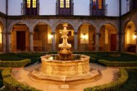 Guimaraes_22_courtyard